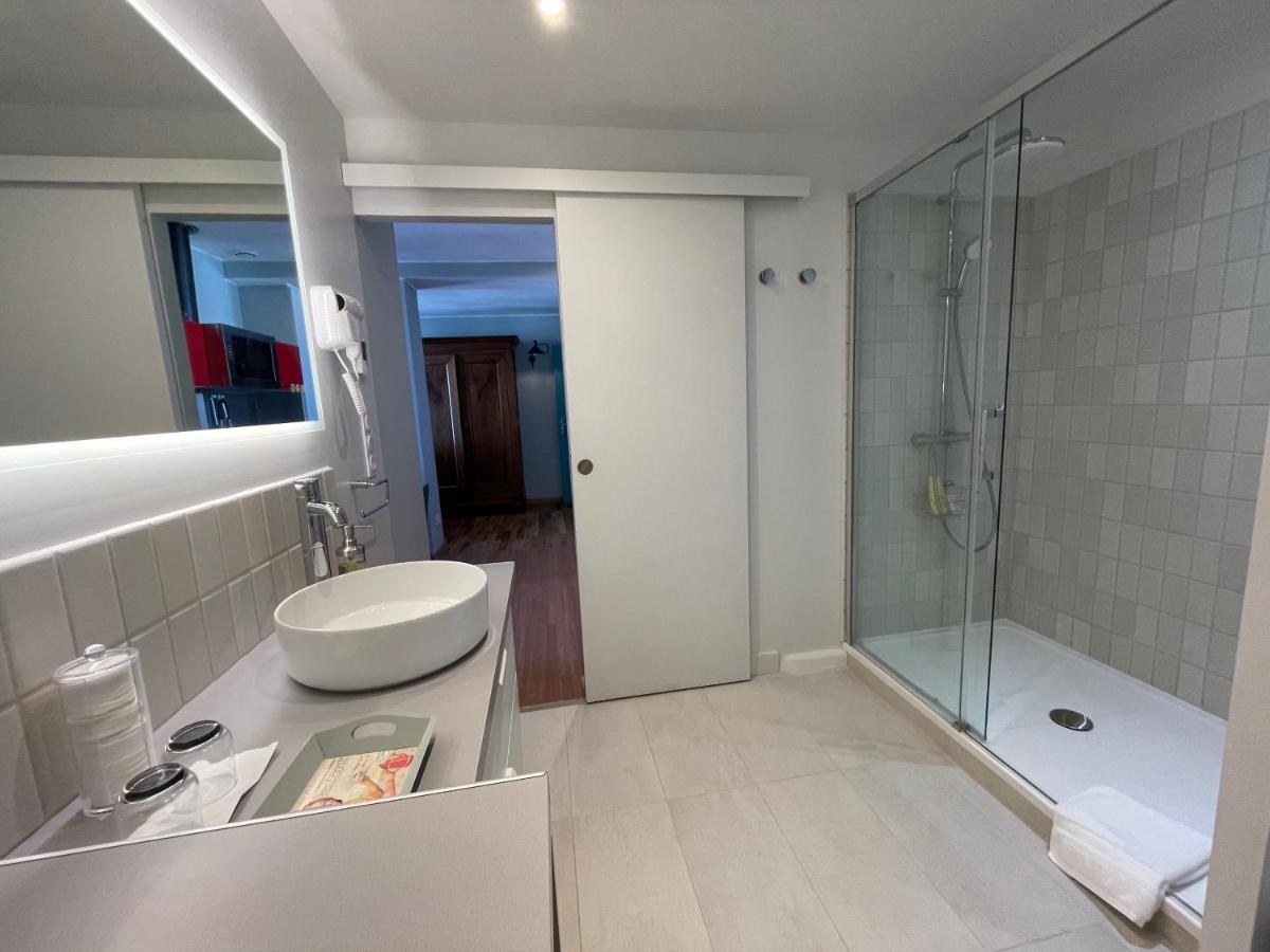 Appartement Mignon Calme Douillet Ascenseur Clim Etage Eleve Proche Parking Et Toutes Commodites Au Coeur Du Toulon Historique Экстерьер фото