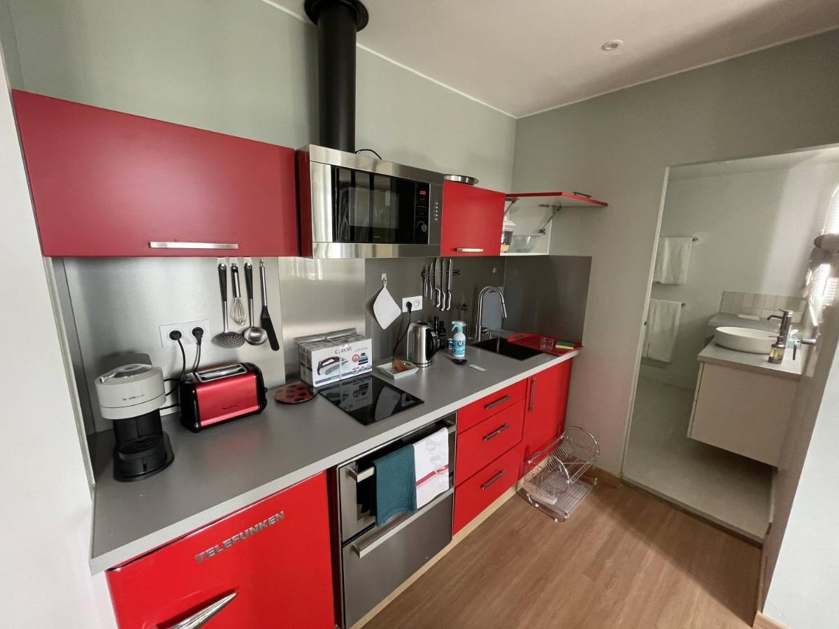 Appartement Mignon Calme Douillet Ascenseur Clim Etage Eleve Proche Parking Et Toutes Commodites Au Coeur Du Toulon Historique Экстерьер фото