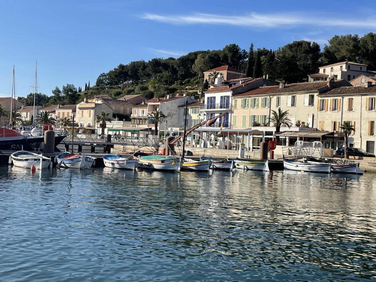 Appartement Mignon Calme Douillet Ascenseur Clim Etage Eleve Proche Parking Et Toutes Commodites Au Coeur Du Toulon Historique Экстерьер фото