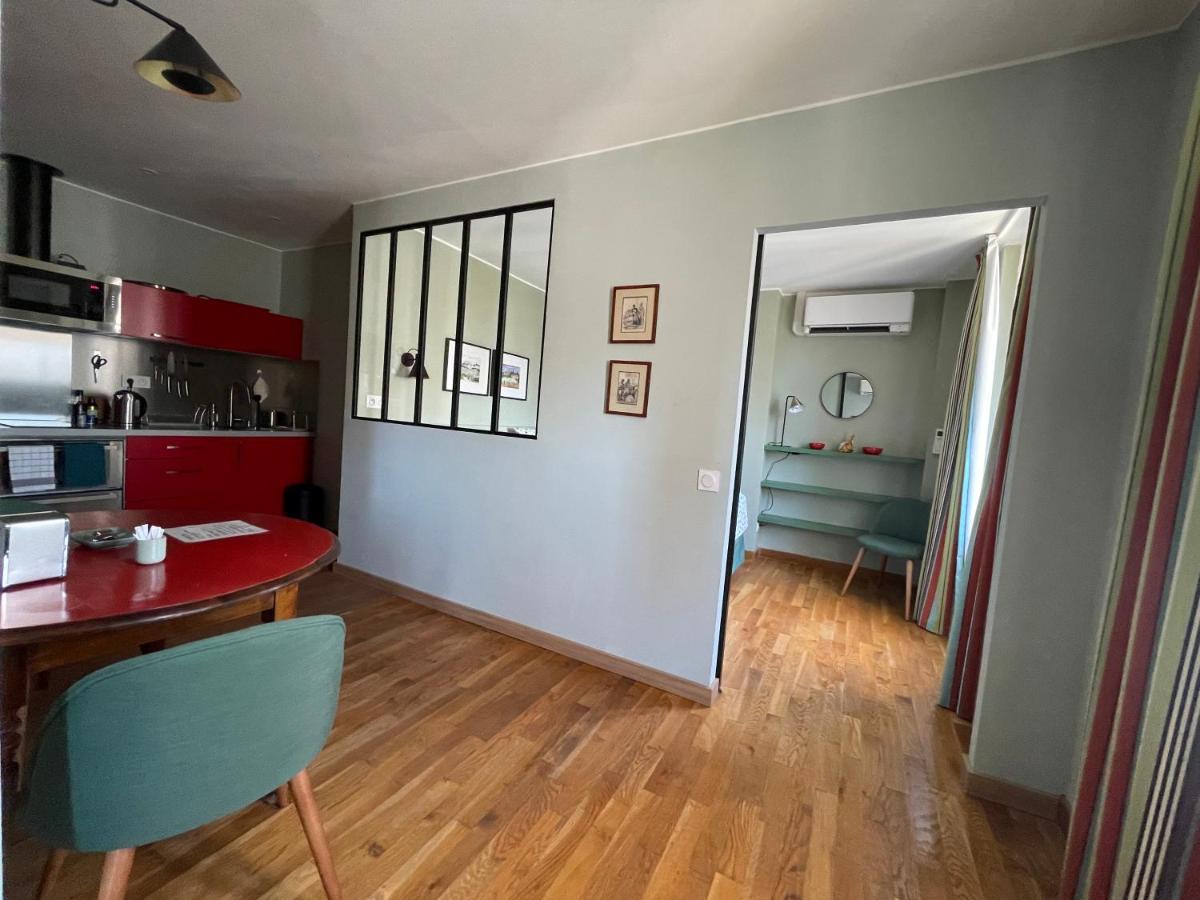 Appartement Mignon Calme Douillet Ascenseur Clim Etage Eleve Proche Parking Et Toutes Commodites Au Coeur Du Toulon Historique Экстерьер фото